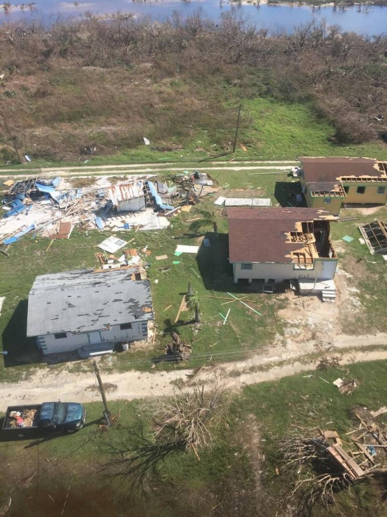 albert town long cay